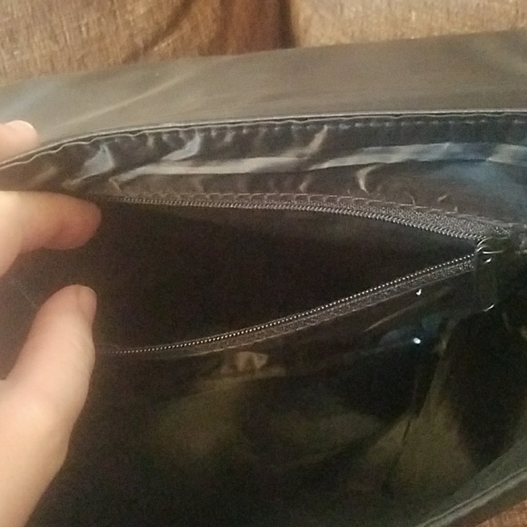 Purse - Picture 3 of 5